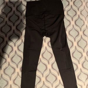 Lululemon Seamless Crops